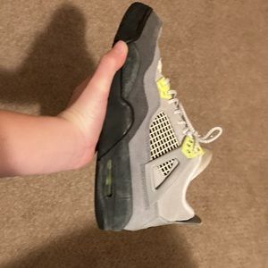 Jordan 4 neon 95 size 6.5